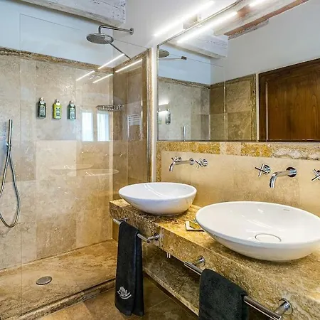 Casa All'erta Fine Aiola