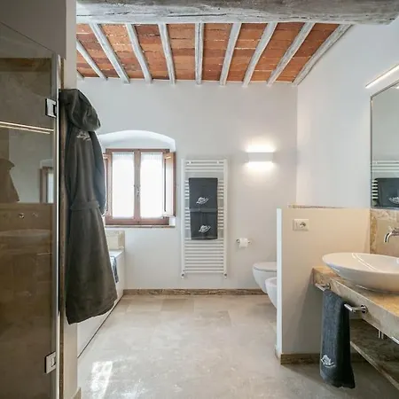 Casa All'erta Fine * Aiola