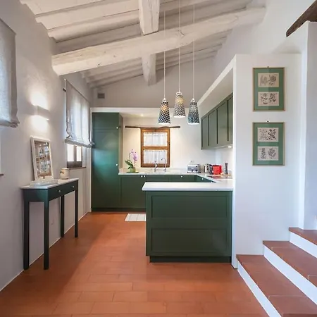 Casa All'erta Fine * Aiola